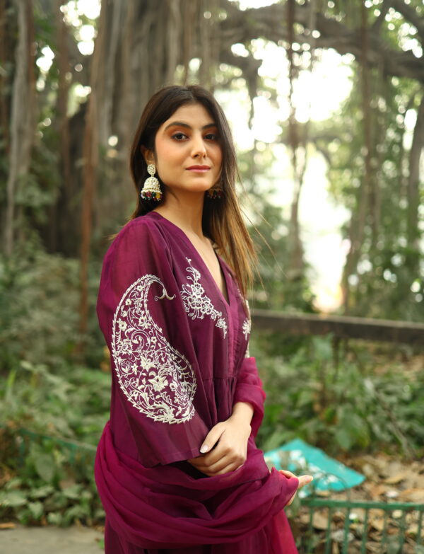 Mihr-un-Nissa | Oudhi - Chanderi Silk Kurta Set of 3